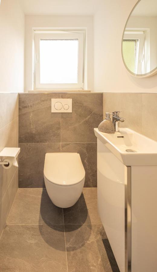 Sweethome - Dah03 - Luxus Pur Apartment, Kueche, Tv