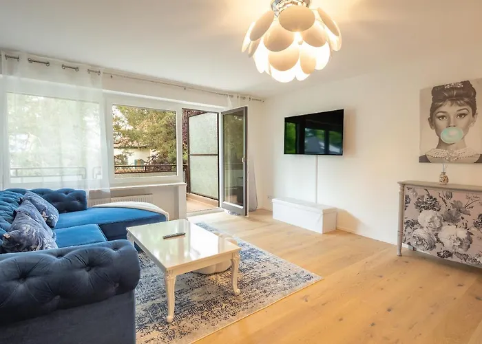Sweethome - Dah03 - Luxus Pur Apartment, Kueche, Tv